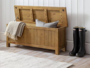 Aspen Storage Bench - Rough Sawn Pine