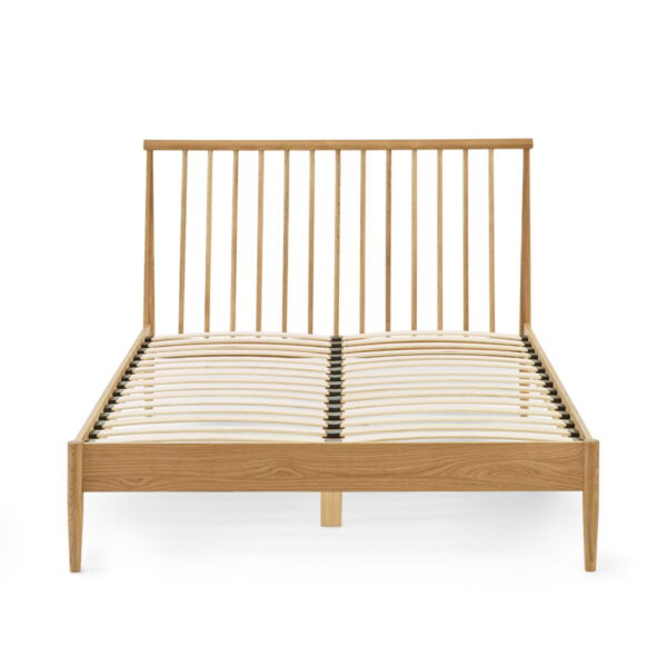 Belton Oak Spindle Bed - Soild Oak