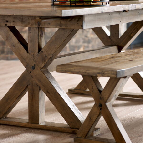 Chatsworth Bench - FSC RECYCLED (INT-COC-002320)