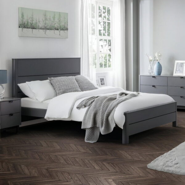 Chloe Bed - 135cm