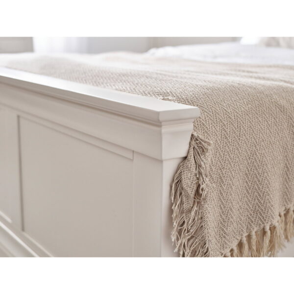 CLE205-12_1200x1200-1.jpg Clermont Bed - Surf White