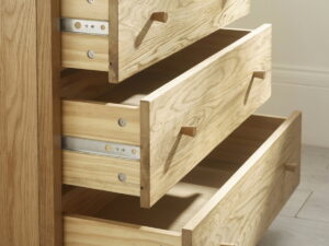 Coxmoor  3 Drawer Chest - Oak
