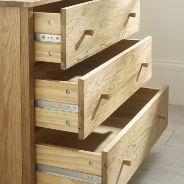 Coxmoor  3 Drawer Chest - Oak