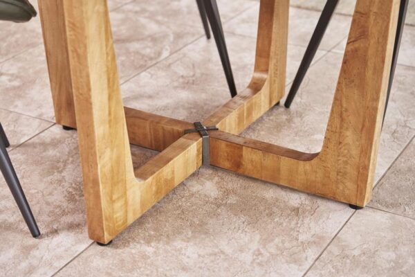 Arc Round Dining Table