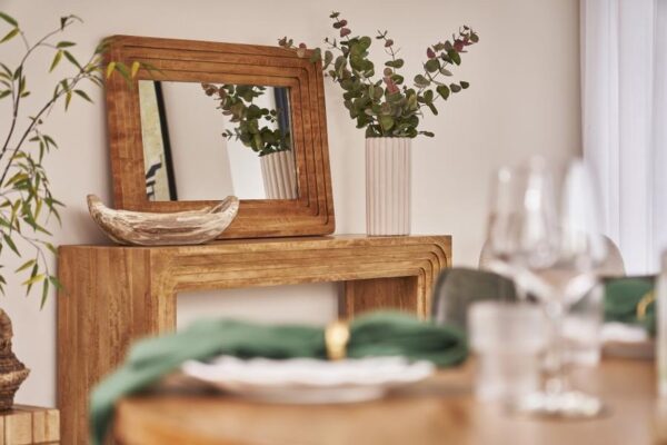 Arc Mirror
