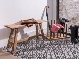 Warung Bench