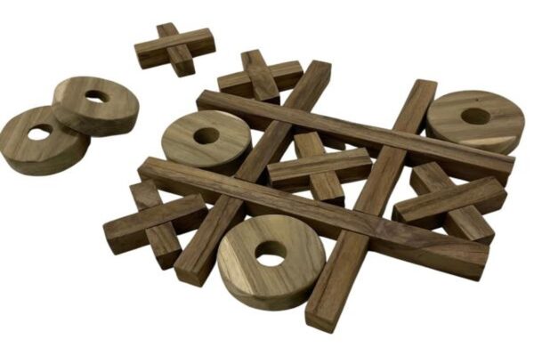 Noughts and Crosses- Table