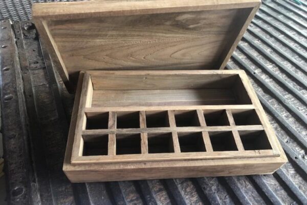Artists Box