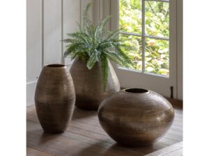 Artistic Aluminium Vase Arrow