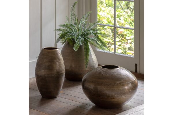 Artistic Aluminium Vase Arrow