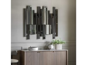 Almada Mirror