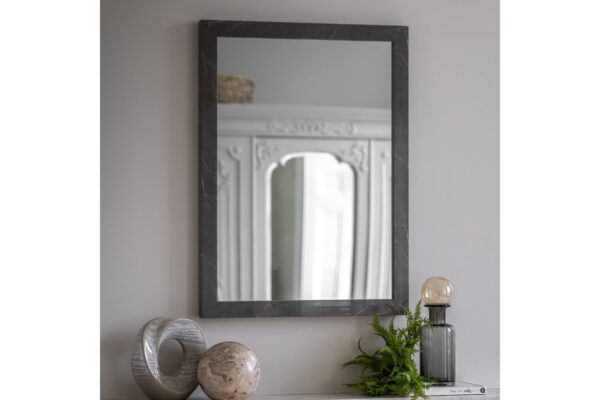 Romano Mirror