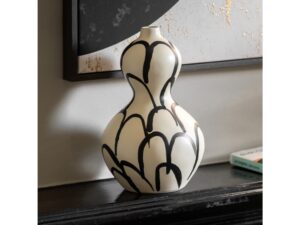 Pablo Curved Vase