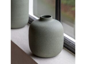 DF-GAL-5056693591573-featured Goa Cast Metal Vase