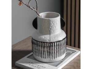 Seki Vase