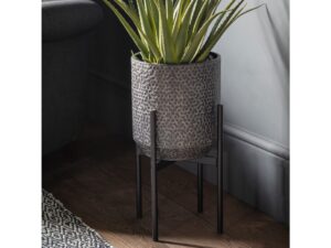 Anders Metal Planter
