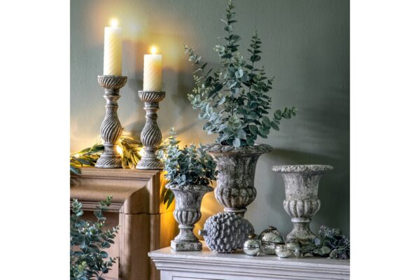 Amesbury Urn Aged