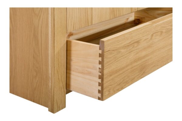 Curve 3+2 Drawer Chest