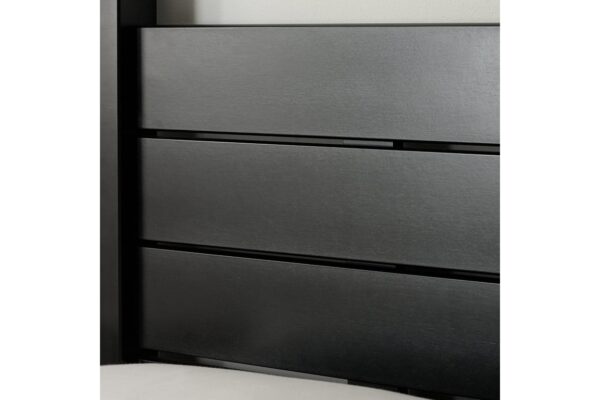 Roxanne Canopy Bed