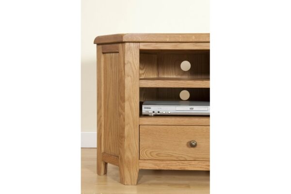 DF-PAP-25-06-featured-2 Shrewsbury Corner TV Unit