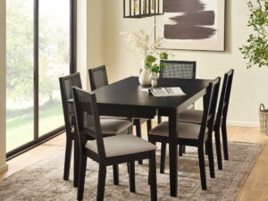 Knoxley Rectangular Extending Dining Table