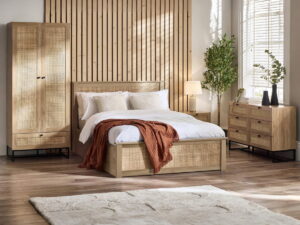 Padstow Ottoman Bed - Oak