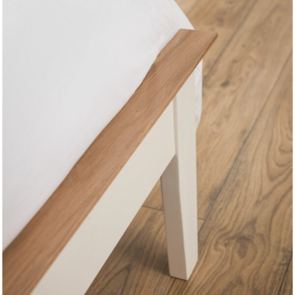 SAL104-3_1200x1200-2.jpg Salerno Shaker Bed - Oak