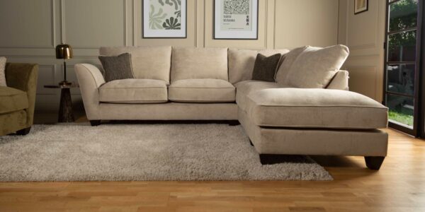 Kahlo Sofa
