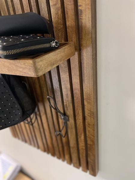 page_3329.jpg Versatile Hanging Coat and Key Rack