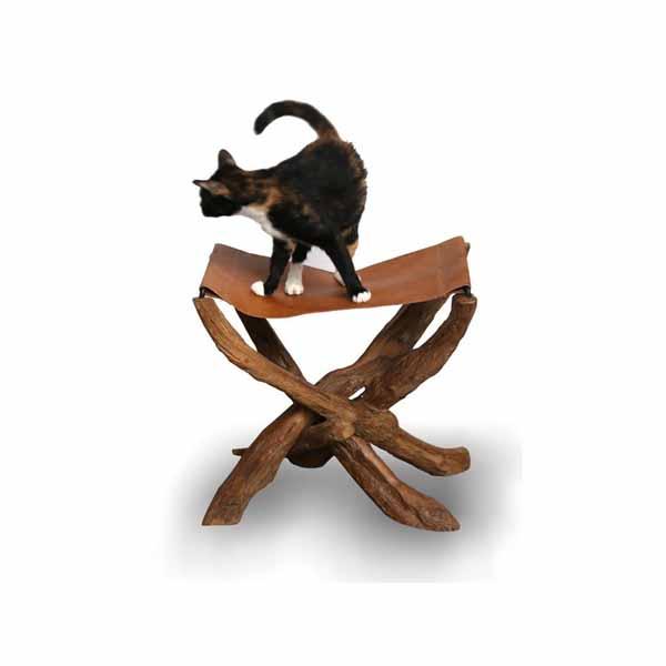 Leila Stool