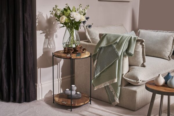 Circular 2 Shelf