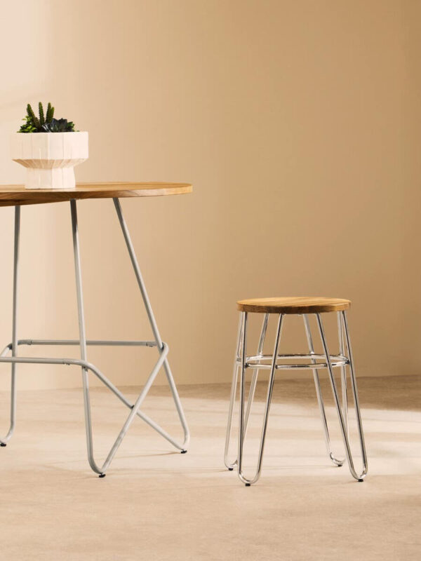 2405592_ils_01__68787.1754510949.jpg District Hairpin Legs Stool with Wood Top