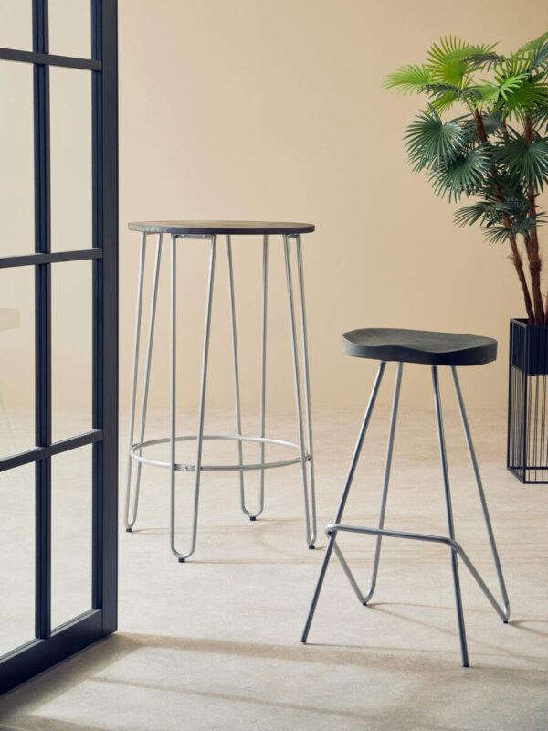 2406622_ils_01__86162.1754500432.jpg District Silver Metal Frame Bar Stool