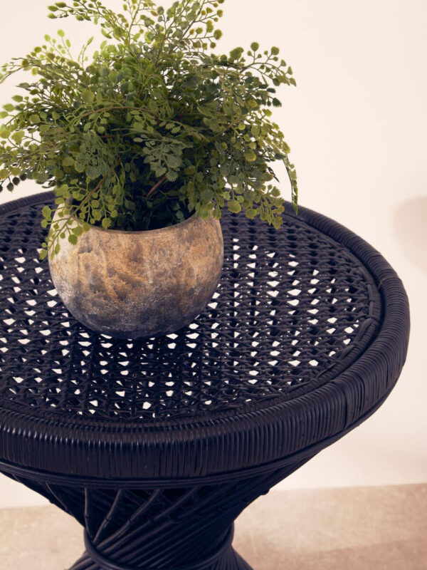 2406725_ils_02__08204.1754501172.jpg Mataram Black Finish Twisted Table