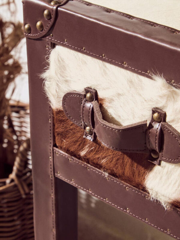 5501172_liv_05__95274.1754487629.jpg Kensington Townhouse Brown And White Genuine Cowhide 3 Drawer Table