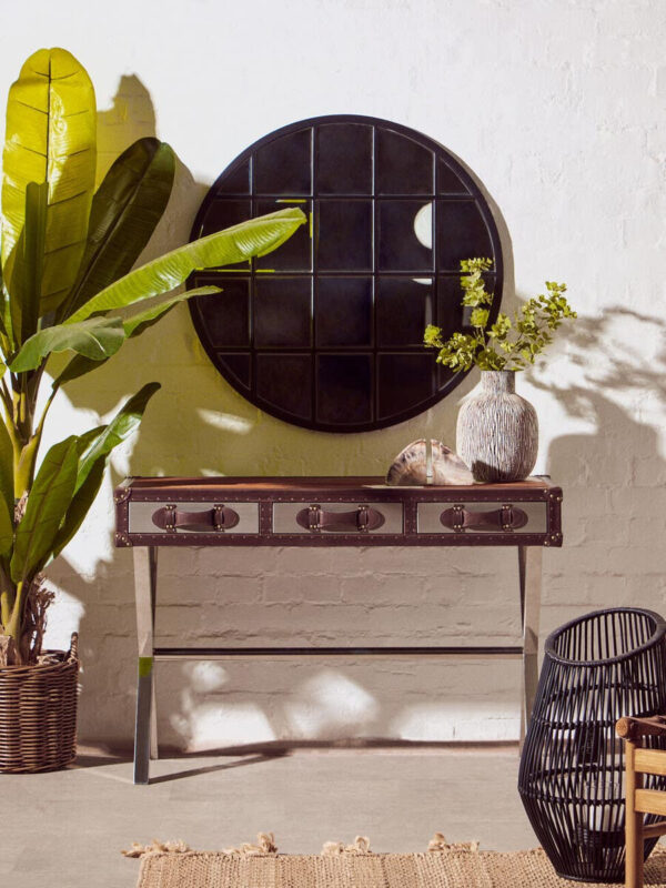 5501174_liv_01__64315.1754487643.jpg Kensington Townhouse Brown And White Genuine Cowhide Console Table