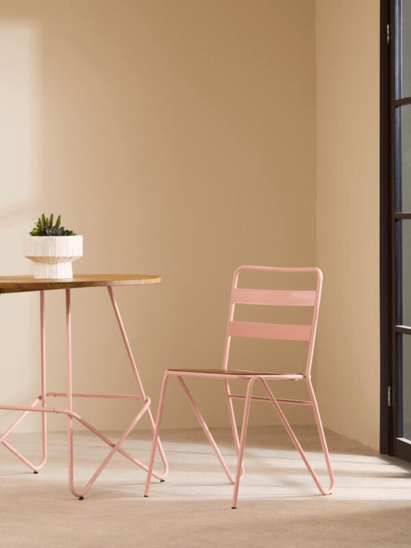 District Pink Metal And Elm Wood Round Dining Table