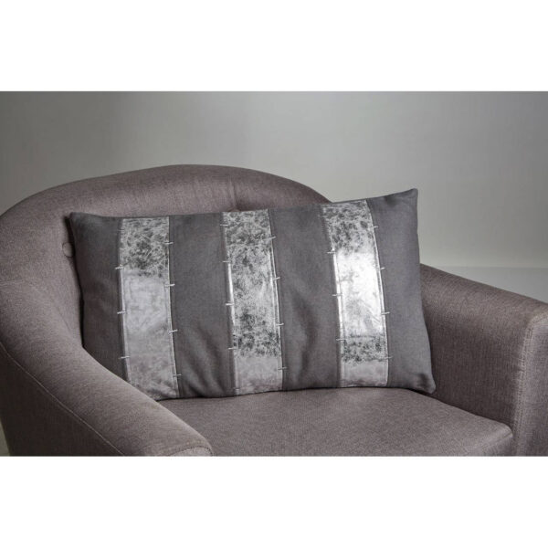 5517014_fcn_01__43452.1754507503.jpg Bosie Kensington Townhouse Grey and Silver Cushion