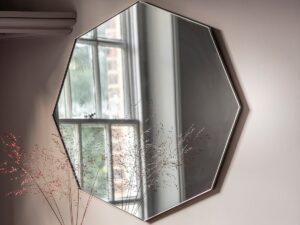 DF-GAL-5056272082898-1 Bowie Mirror