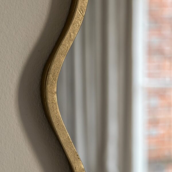 Sloane Mirror