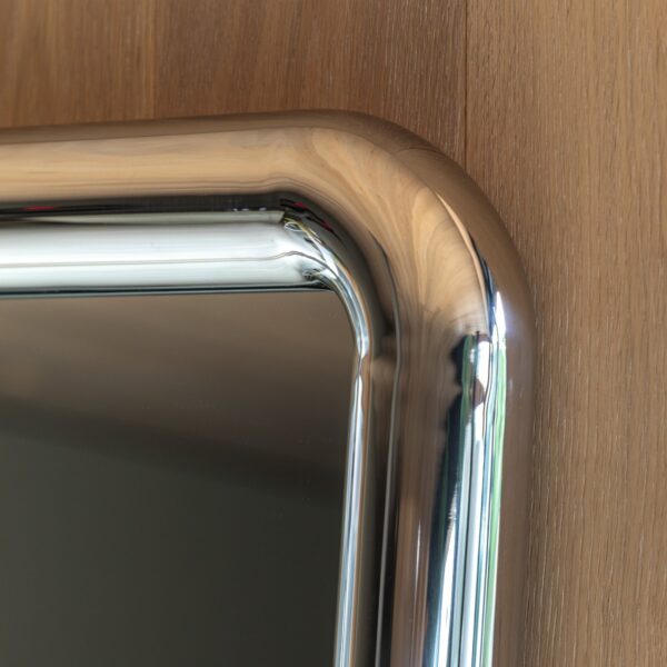 Specchio Mirror