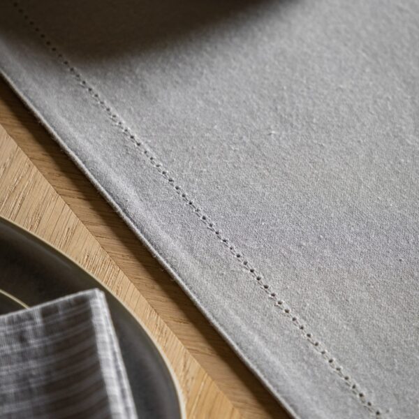 Dove Table Runner