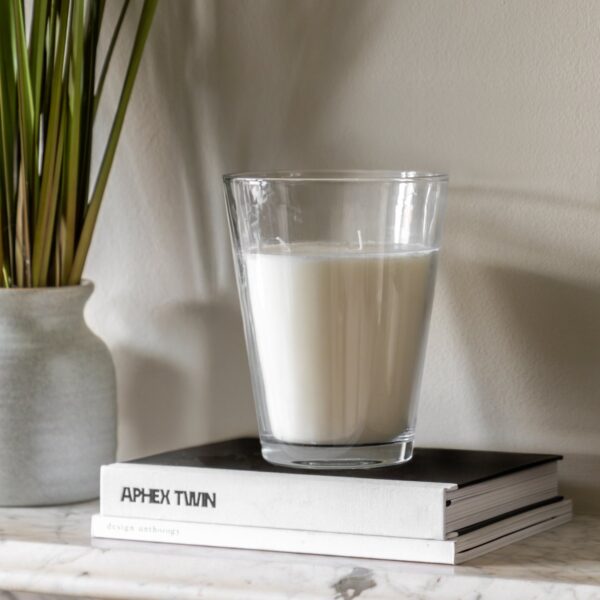 Aroma English Pear and Freesia Glass Candle