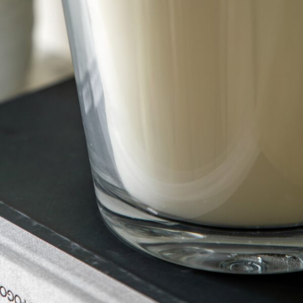 Aroma English Pear and Freesia Glass Candle
