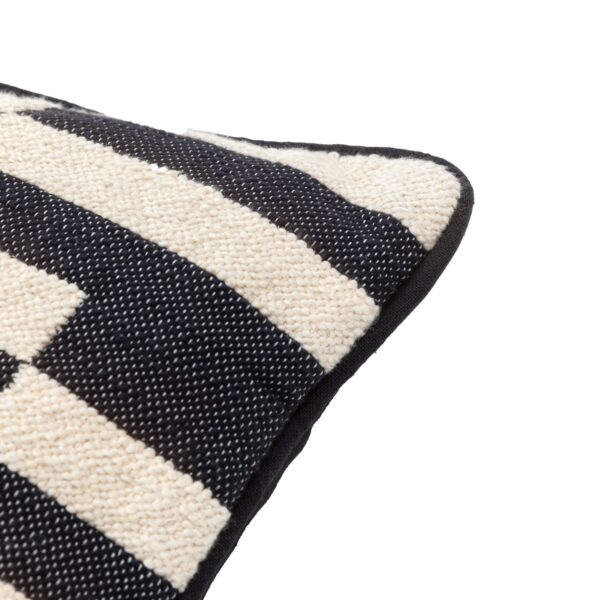 DF-GAL-5056693578185-1-1 Lohko Woven Cushion