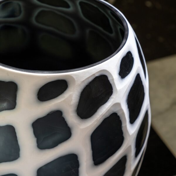DF-GAL-5056693580324-3 Valencia Handblown Carved Mono Glass Vase