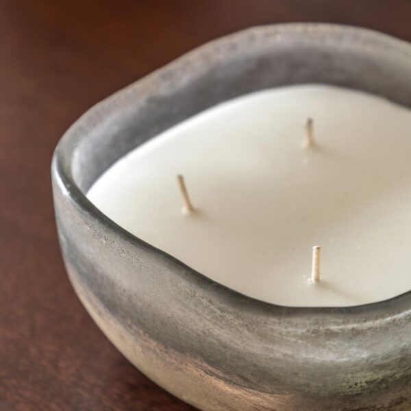 DF-GAL-5056693591689-2 Mercury Candle Amber and Lily