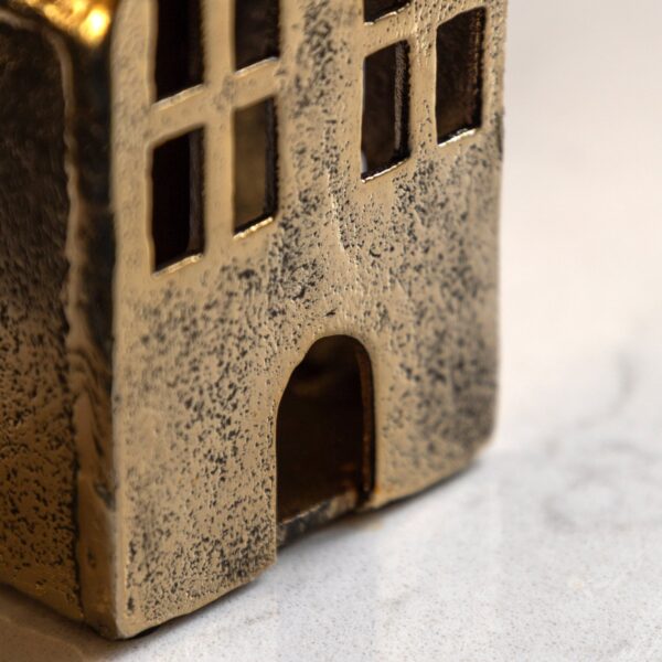 House Tealight Holder
