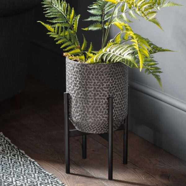 Anders Metal Planter
