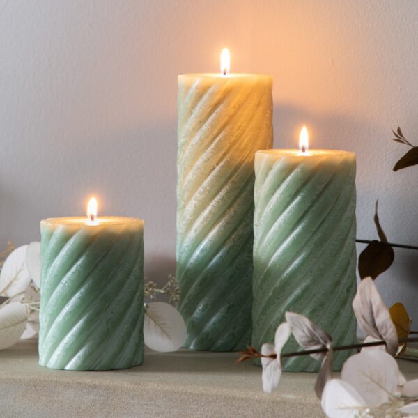 Vanilla Pillar Candle Twist
